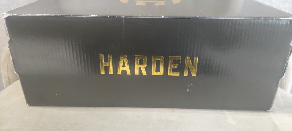 Кроссовки Adidas