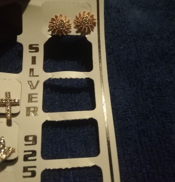 Сребърни нови малки обеци