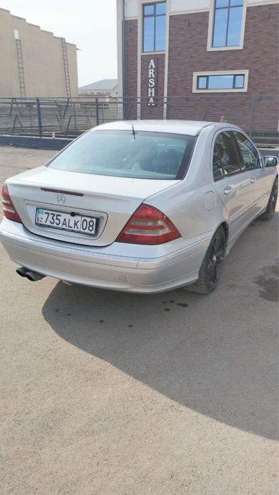 Продаю Mercedes-Benz C-Class W203