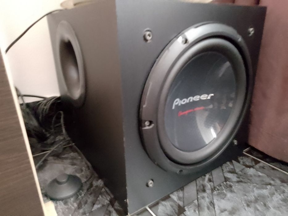 Sistem audio 5.1 Logitech Z5500 Impecabil