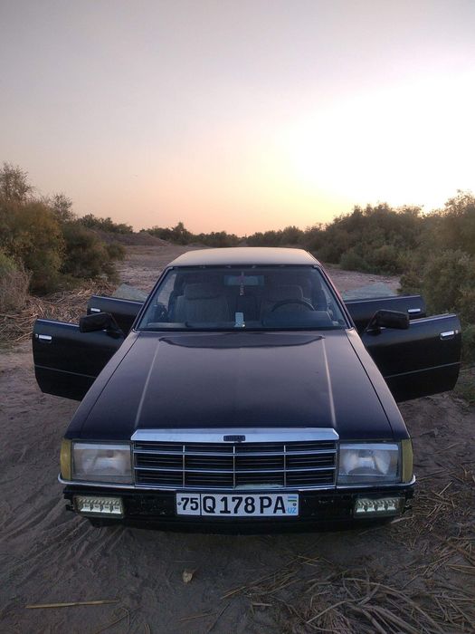 Прадаю нисан лаурель