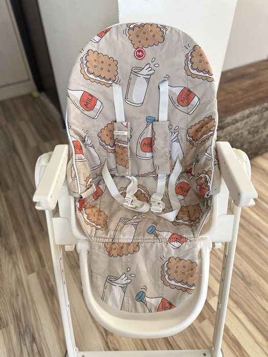 Стульчик для кормления Happy Baby Berny Basic