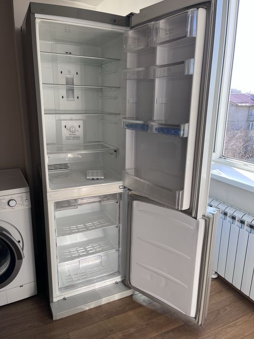 Холодильник LG бу