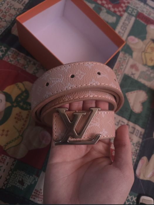 Curea Louis Vuitton
