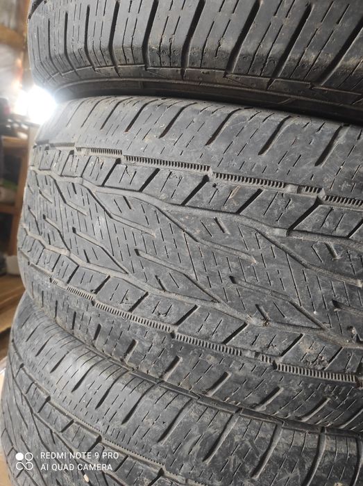 Шины на автомобиль.