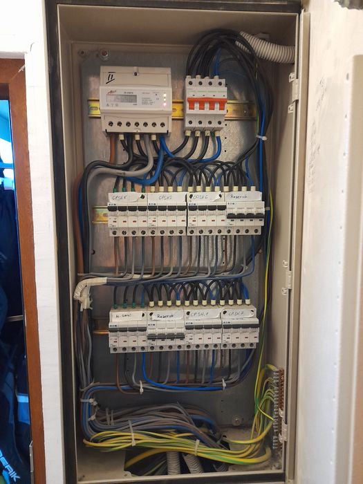 Electrician autorizat.  Instalatii electrice