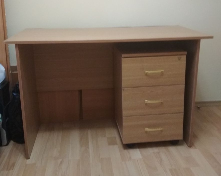 Стол для школьника