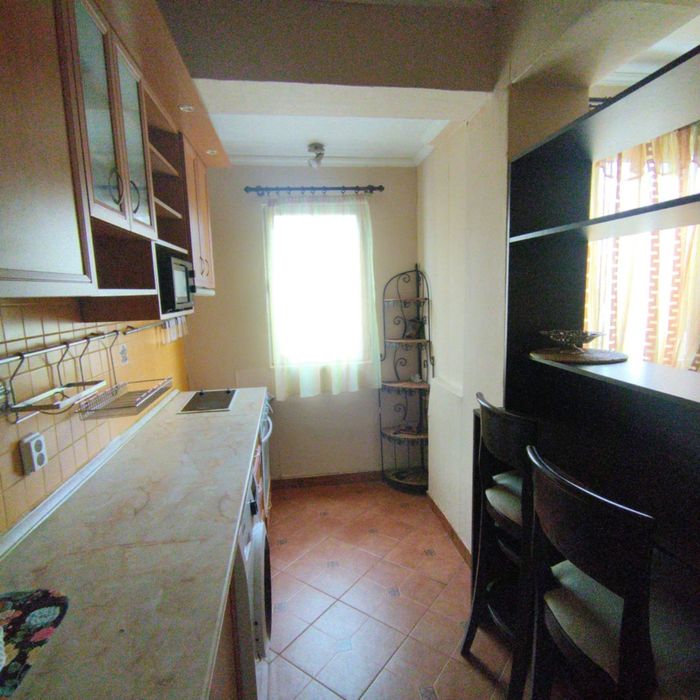 Апартамент център Хасково