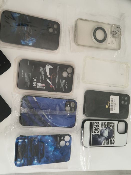 Husa telefon iphone 13 . Preț/ bucata, preț în funcție de model