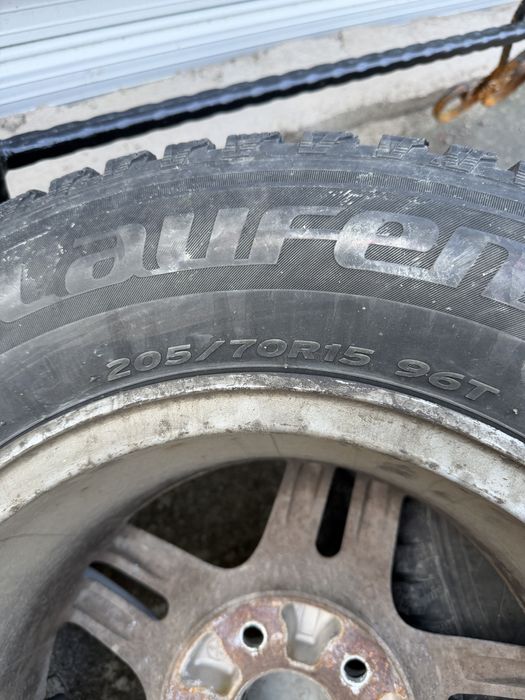 Хонда црв1 джанти с гуми