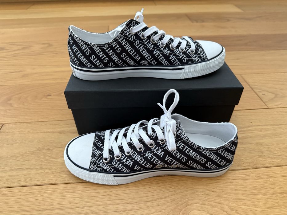 Обувки Vetements