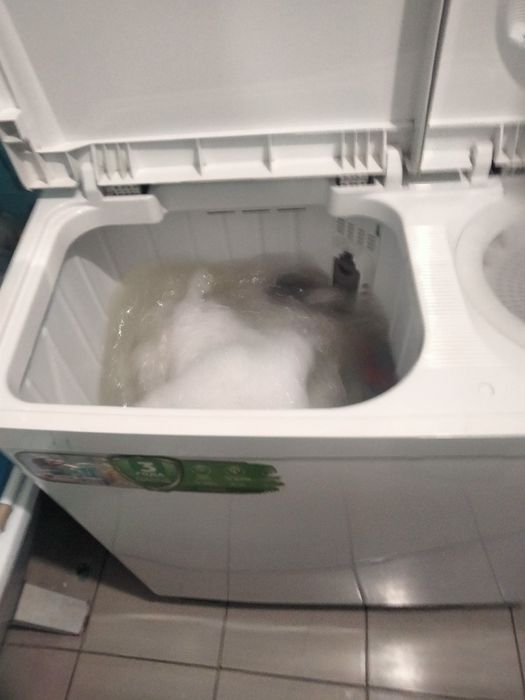 Продам стиральную машину