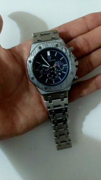 СРОЧНО! Продаётся Часы Caven Dentonn