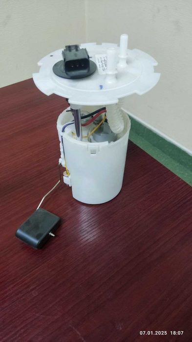 Бензонасос Ласетти Жентра в сборе GM оригинал