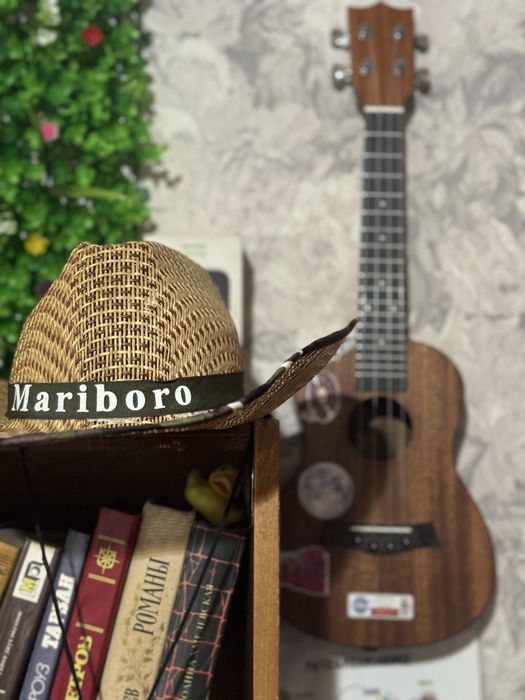 Продается рыба,аквариум,многа Camaro  коллекция автомобилей Porshe