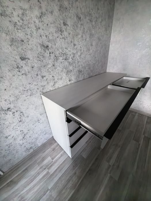 Продам гарнитур спальный