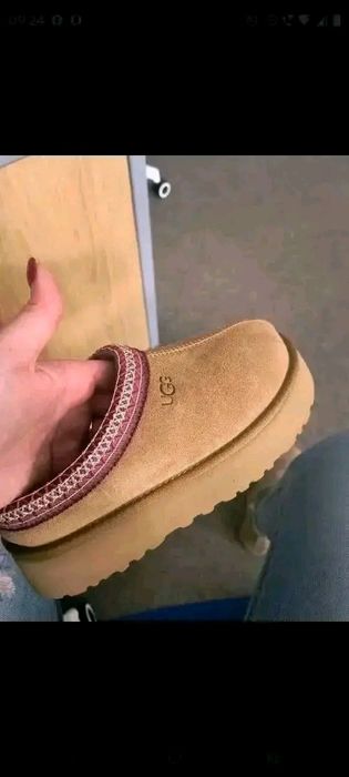 UGG piele naturala noi nr 37