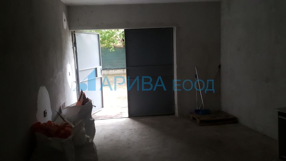 Дава се под наем Гараж / Паркомясто в Хасково, Любен Каравелов - 29 кв.м за 101.49 € - Снимка #3