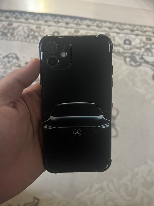 11 айфон 64гб продам