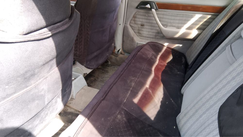 Мерседес автомобиль