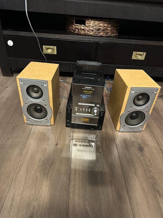 Sistem Panasonic model: SA-PM 27