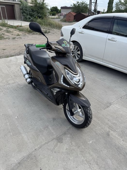Продам скутер рейсер