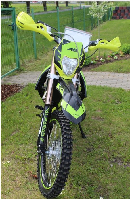 Alfarad Germany A8 de 300cc cu roti pe 18/21 inch in 5 viteze