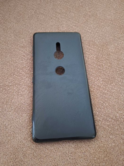 Калъф / кейс / гръб за Sony Xperia XZ2