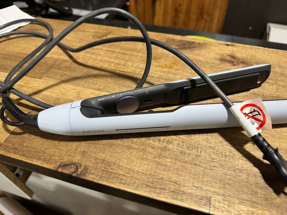 Преса за коса philips