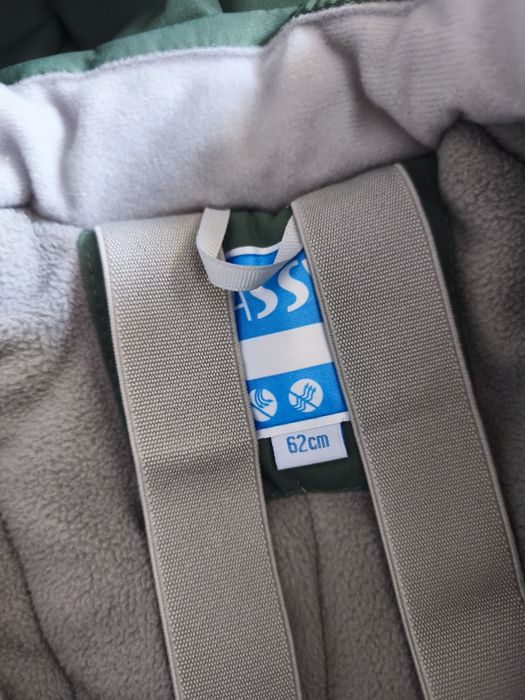 Зимний детский комбинезон