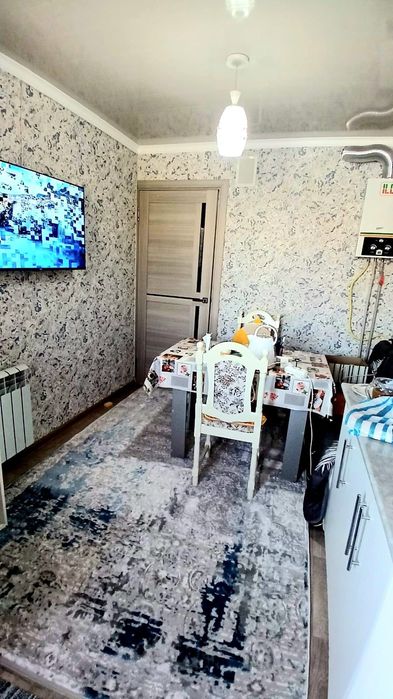 3-комн. 16 мкрн, евроремонт, 3 этаж