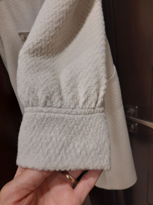 Pardesiu dama,Inedit,mărimea 36, 100% lână