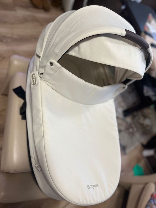 Cybex кош за новородено Cot s lux