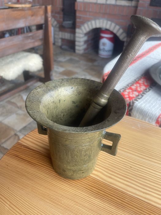 Mojar cu pistil, foarte greu cu peretii grosi