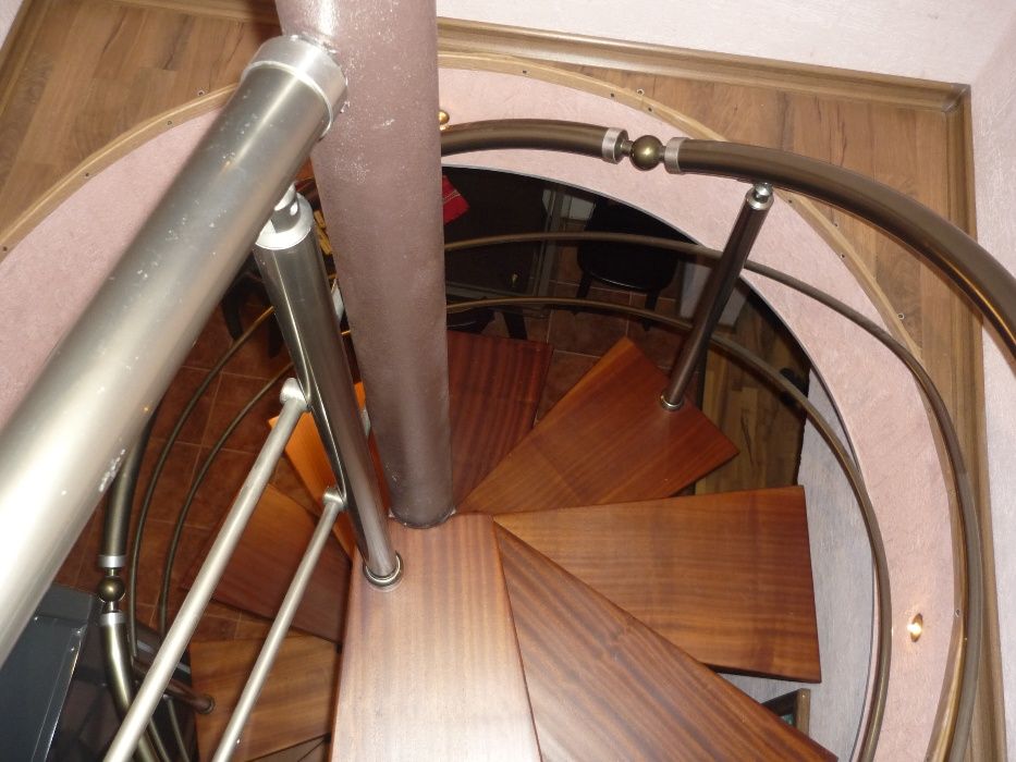 Алуминиев профил тръба и квадрат  парчета