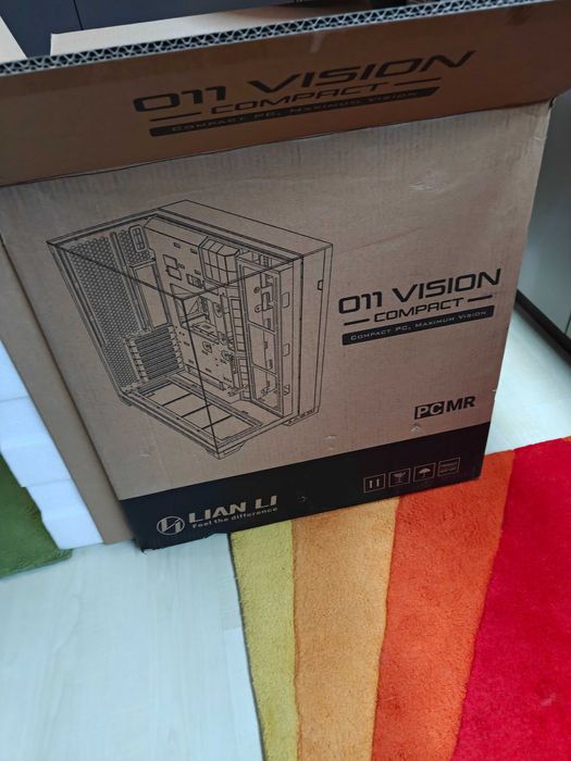 Lian Li O11 vision compact black