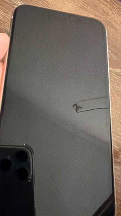 iPhone 11, продам