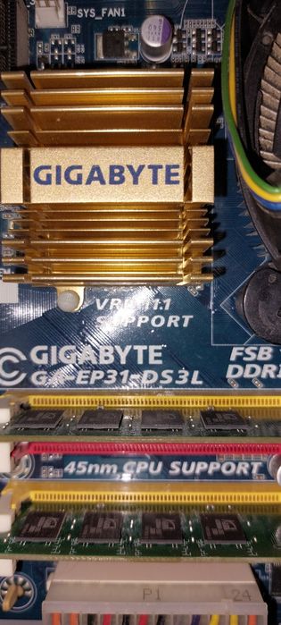 Компютър неработещ за части