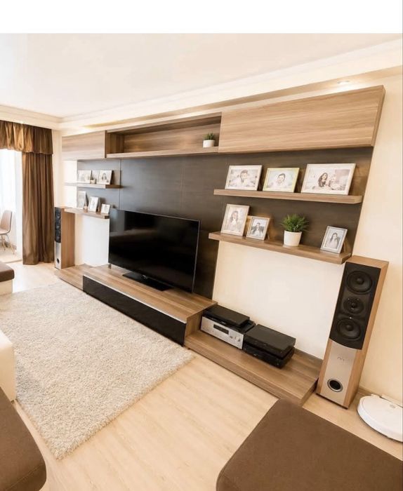Vand Mobila living