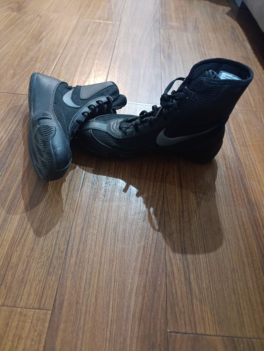 ghete box ,hyperko& machomai