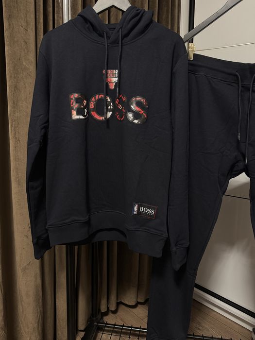HUGO BOSS - Trening bărbați - Model NBA CHICAGO BULLS