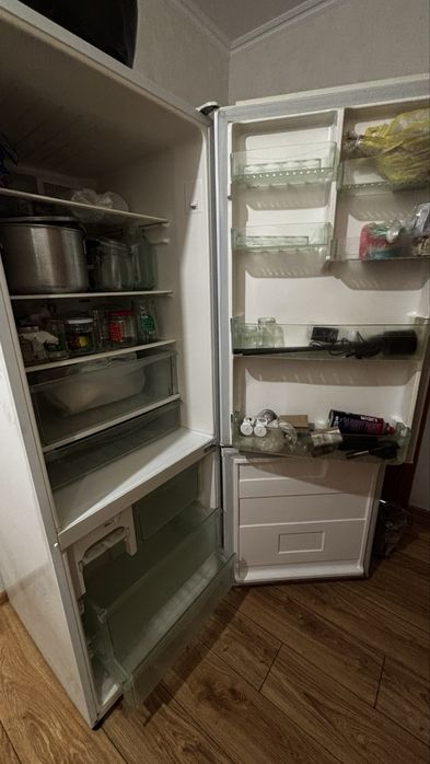 Продам холодильник Panasonic