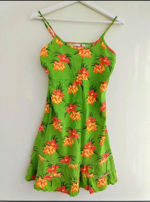 Rochie fete model nou fără purtare