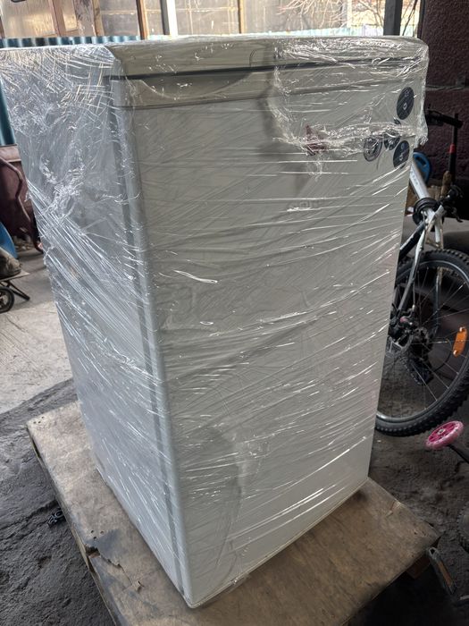 Рабочий, хороший Холодильник
