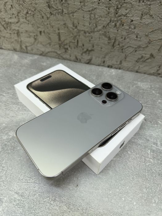 Продам Iphone 15 pro 256 гб