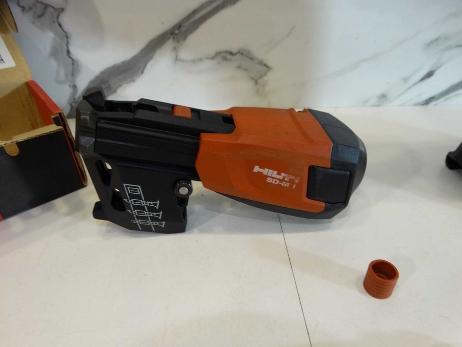 2023 - Hilti SD 5000 - 22 / SD - M1 / NURON - Винтоверт за гипскартон