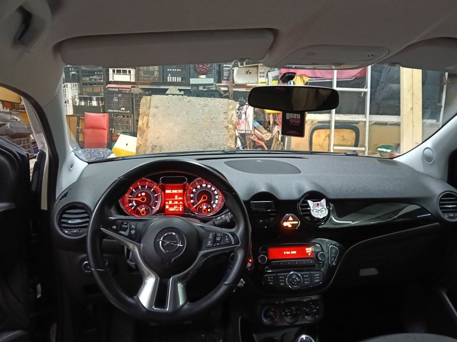 Opel Adam, 2015, 90cp, E6