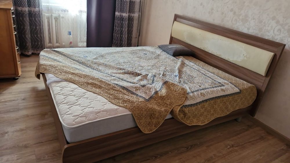 Кровать двухспальная