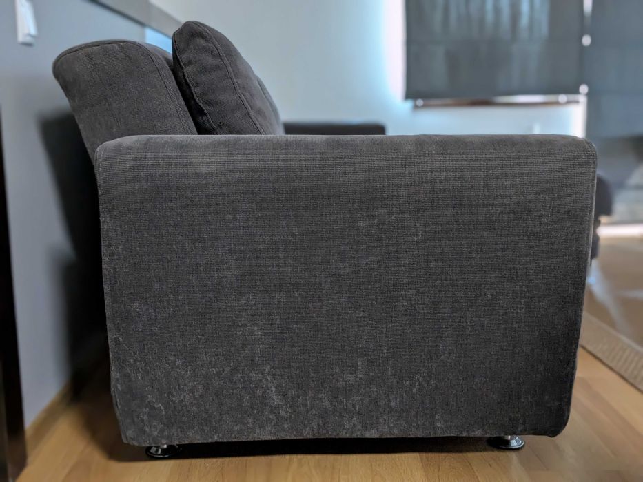 Colțar cu insula pe dreapta - 2.60m x 1.60m, gri închis, cu lada de depozitare