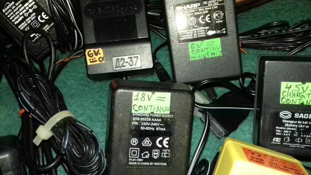 Transformatoare tensiuni 3V;3,6V,4V;4,5V;6V;9V;10V;11,6V;12V;18V;110V